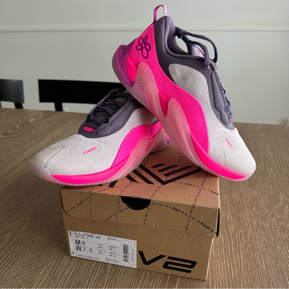 RAD ONE V2 DBE4 Sneakers — Brand New Size M 6 / W 7.5